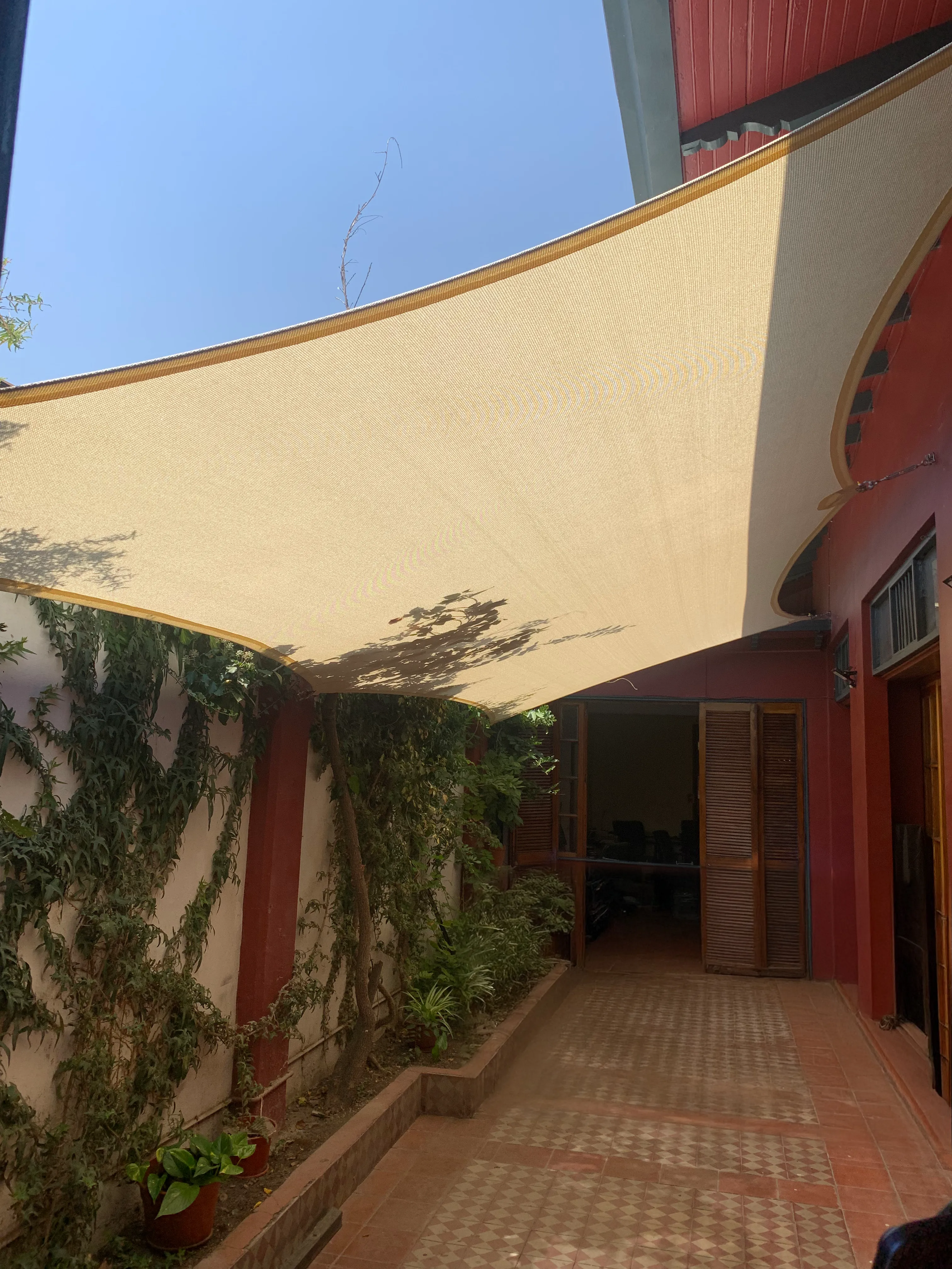 Visualización de edificación residencial terminada en Santiago